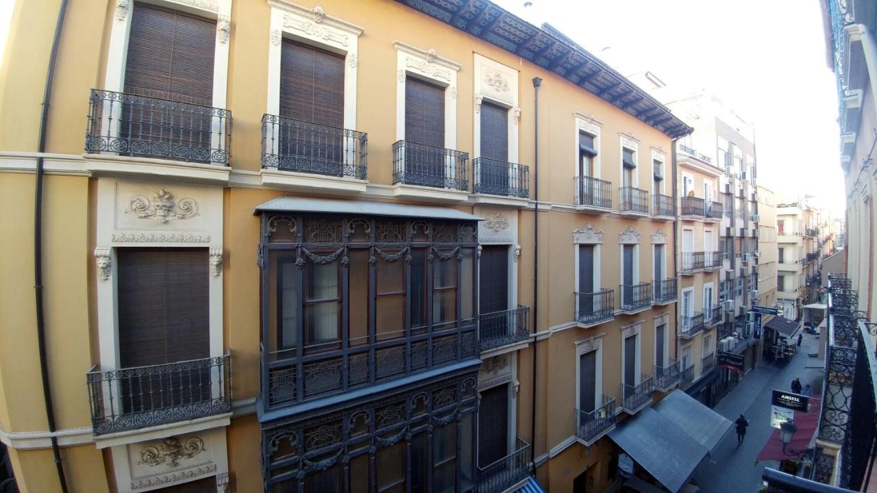 San Francisco 10 - 6 Apartamentos Boutique En El Centro - Playa Postiguet Alicante Exterior photo